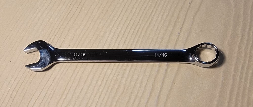 11/16" Combo Wrench (Discounted)