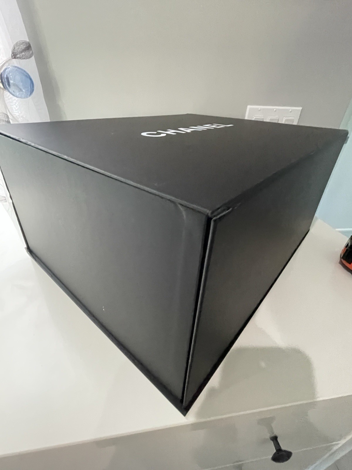 Auth Chanel Black Magnetic Gift Box XL Classic Flap 18” X 14” X 8” Flaws