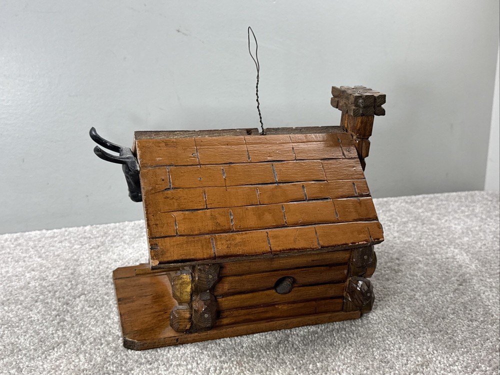 Rustic Log Cabin Bird House with Cattle Head