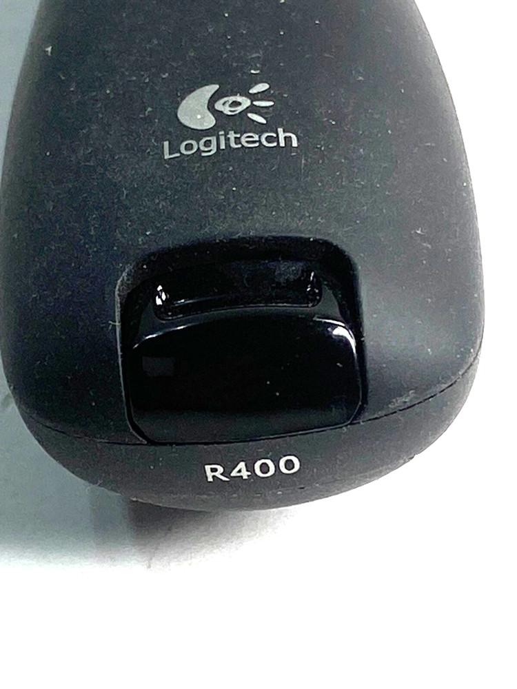 Logitech R400 Presentation Pointer-Wireless-Laser-Radio Freq-Black-USB