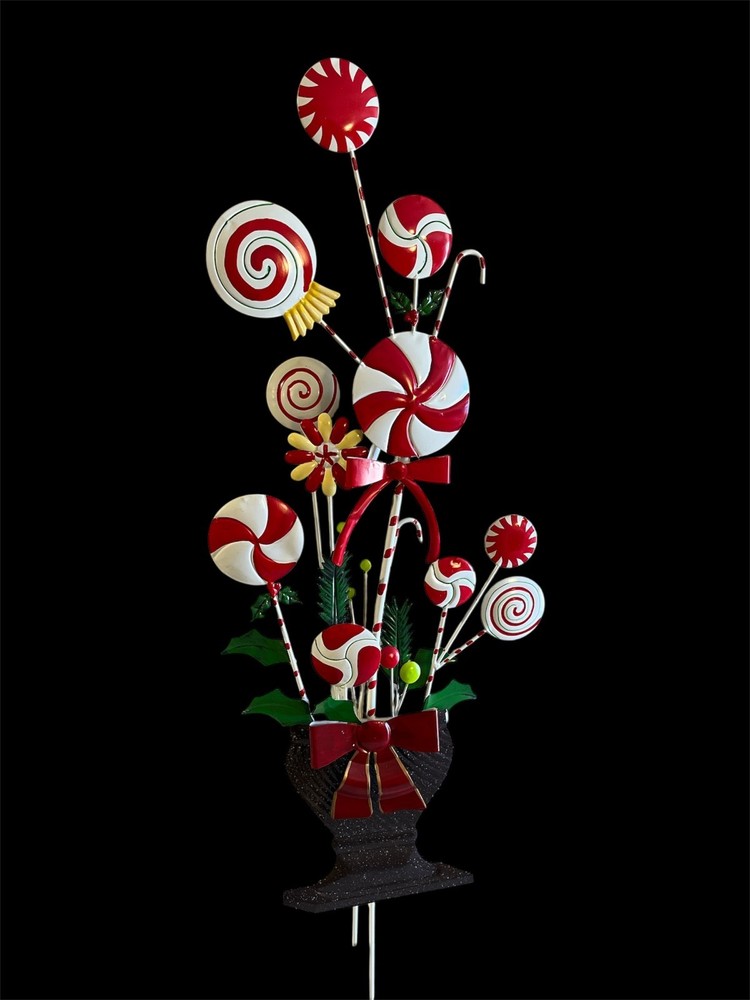 Peppermint Candy Topiary!  Outdoor!  NIB!