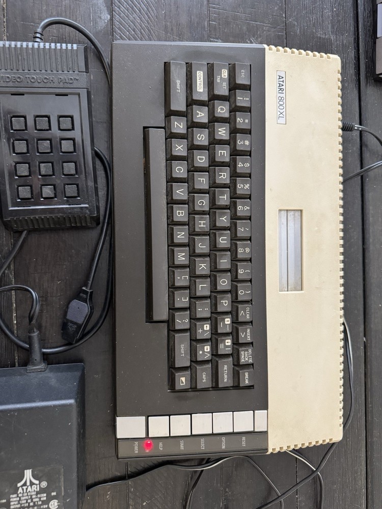 Vintage Atari 800XL Home Computer