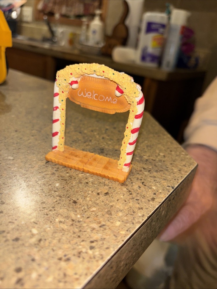 Welcome Sign Ornament