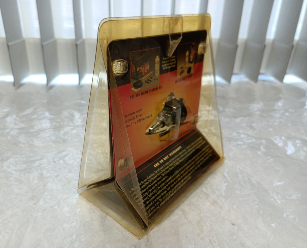 COX TEE DEE .010 No.130 Model Airplane Engine Unused Mint Condition