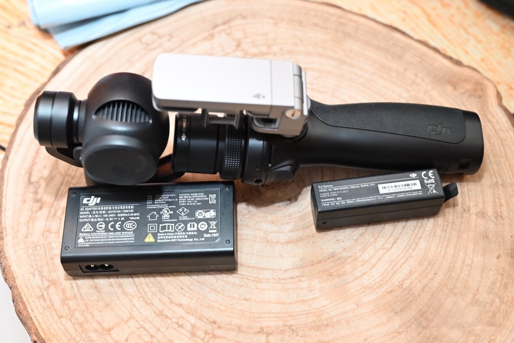 DJI OSMO HANDHELD FULLY STABILIZED 4K 12MP CAMERA