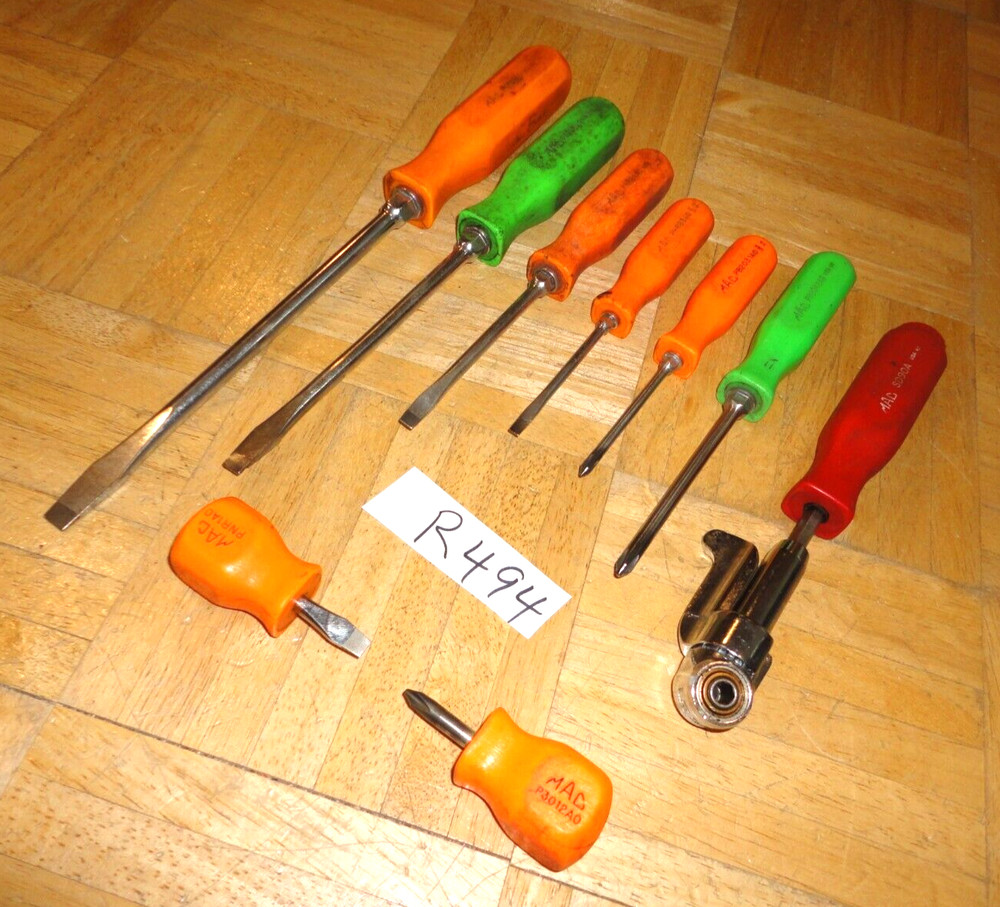 MAC TOOLS 9 PIECE MULTI COLOR HANDLE HARD HANDLE MIXED SCREWDRIVER SET