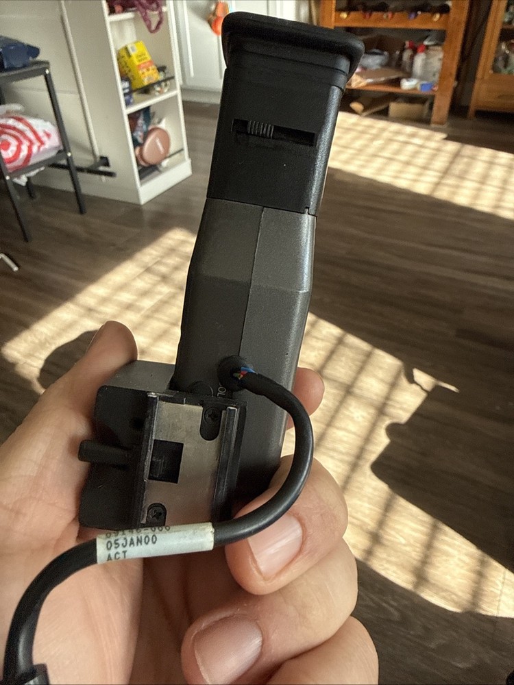 dentifying this connector - PM395 thermal camera viewfinder