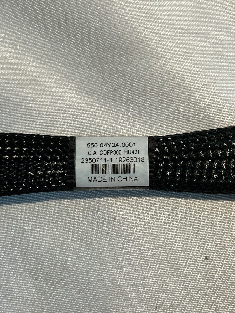 CDFP800 Compact Daughter Card Form-Factor Pluggable 800GB 1M Cable HU421