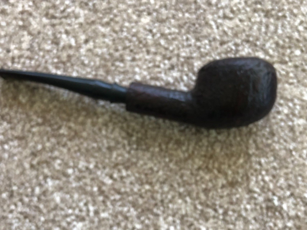 KAYWOODIE RUSTICATED AUTHOR SAXON BRIAR PIPE