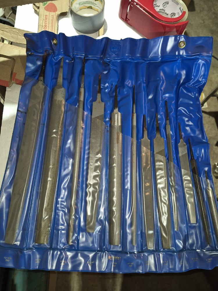 Air Arrow Assorted Files 4"-12" Quantity: 12 With Blue Roll Protective Case USA
