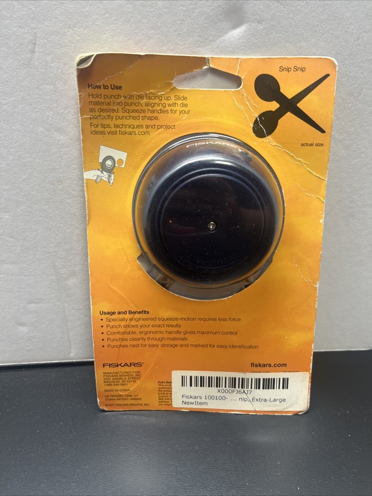 Fiskars X-Large Snip Snip Scissors Punch