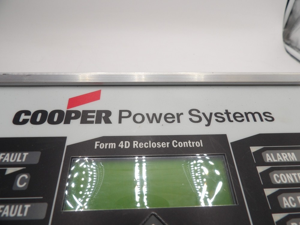 Cooper Power Systems Form 4D Recloser Control