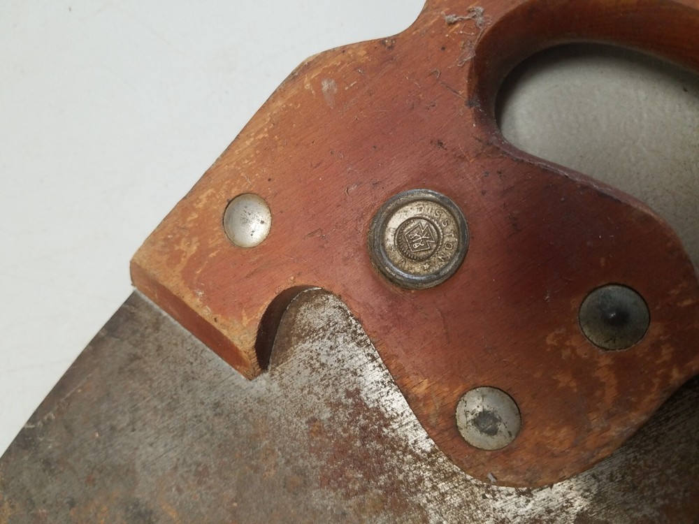 Diston 22" Hand Saw (V)