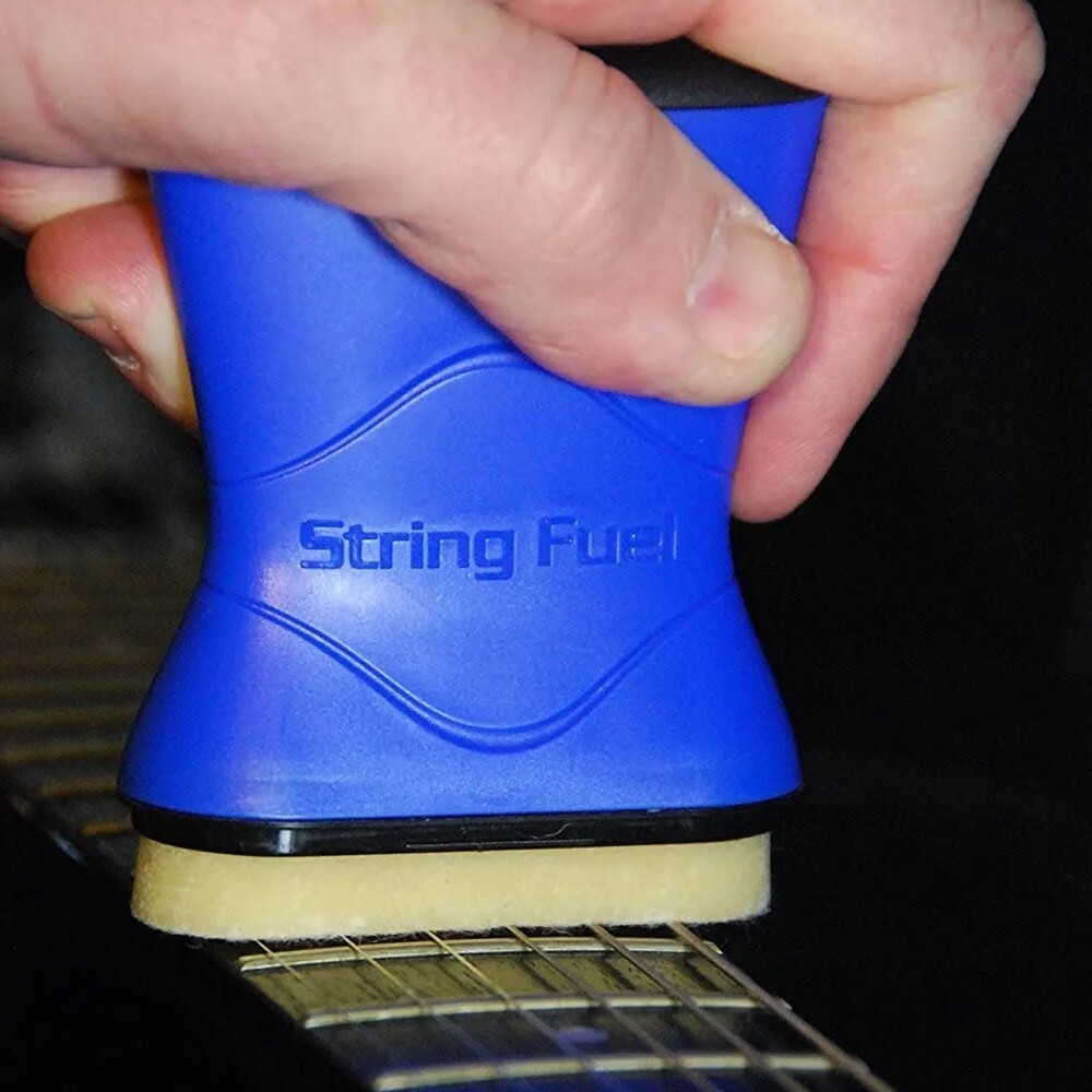 Music Nomad MN109 String Fuel String Cleaner & Lubricant With Applicator