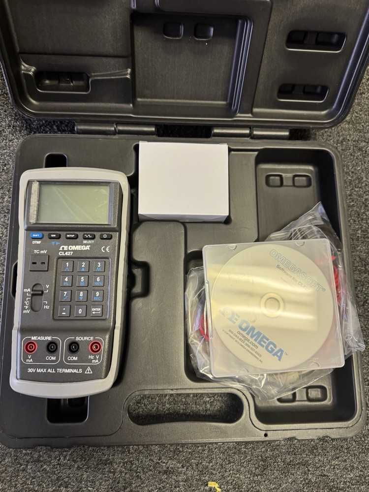 Omega CL427 Documenting Multifunction Process Calibrator