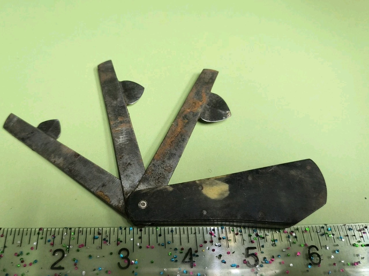 Antique Wade Wingfield & Rowbotham 3 Blade Blood Letting Fleam Bleeder Tool