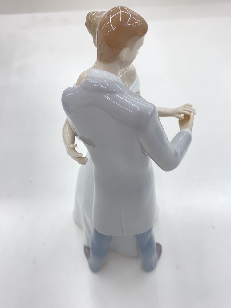 Lladro Interior Goods 8107 Used