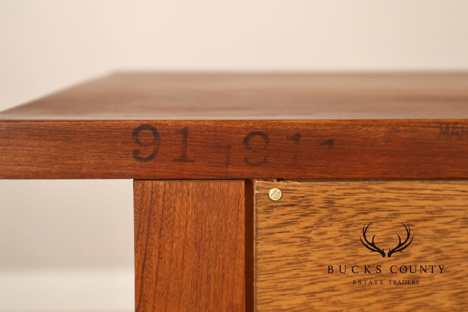 Stickley Harvey Ellis Collection Inlaid Nine Drawer Dresser