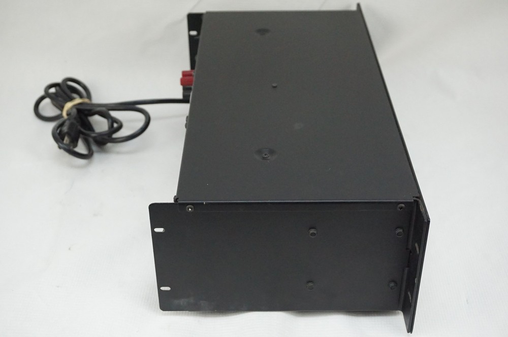 Peavey PV500 Professional Stereo Power Amplifier