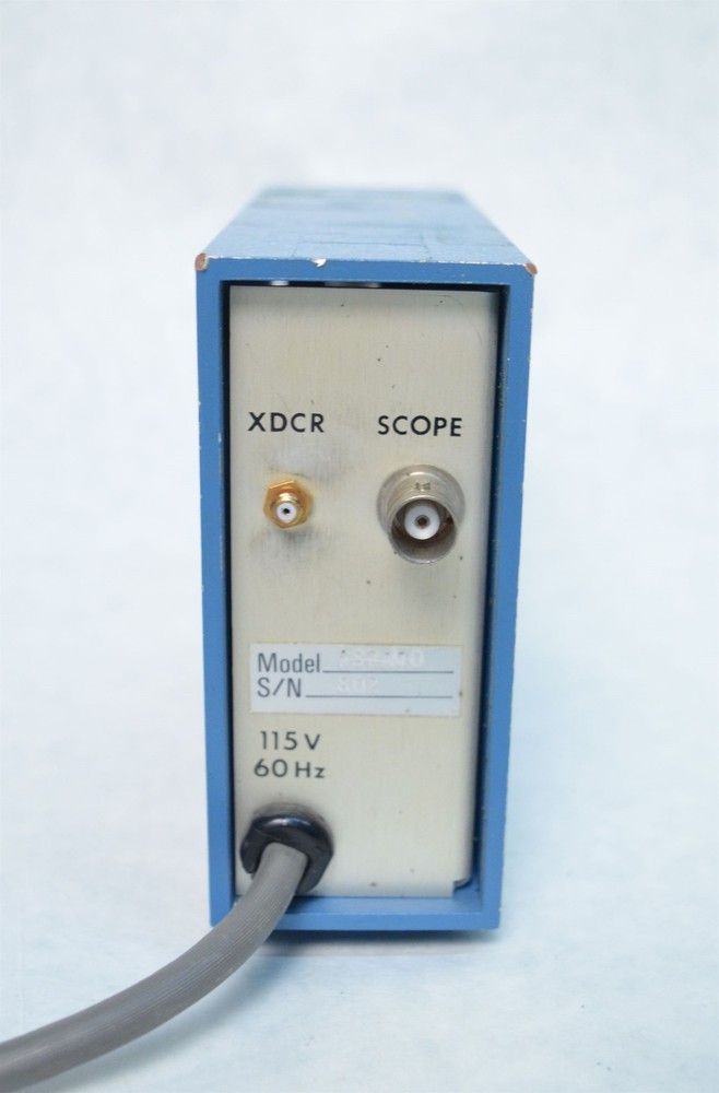 PCB Piezotronics Model 482A10 Accelerometer ICP Amp/Supply