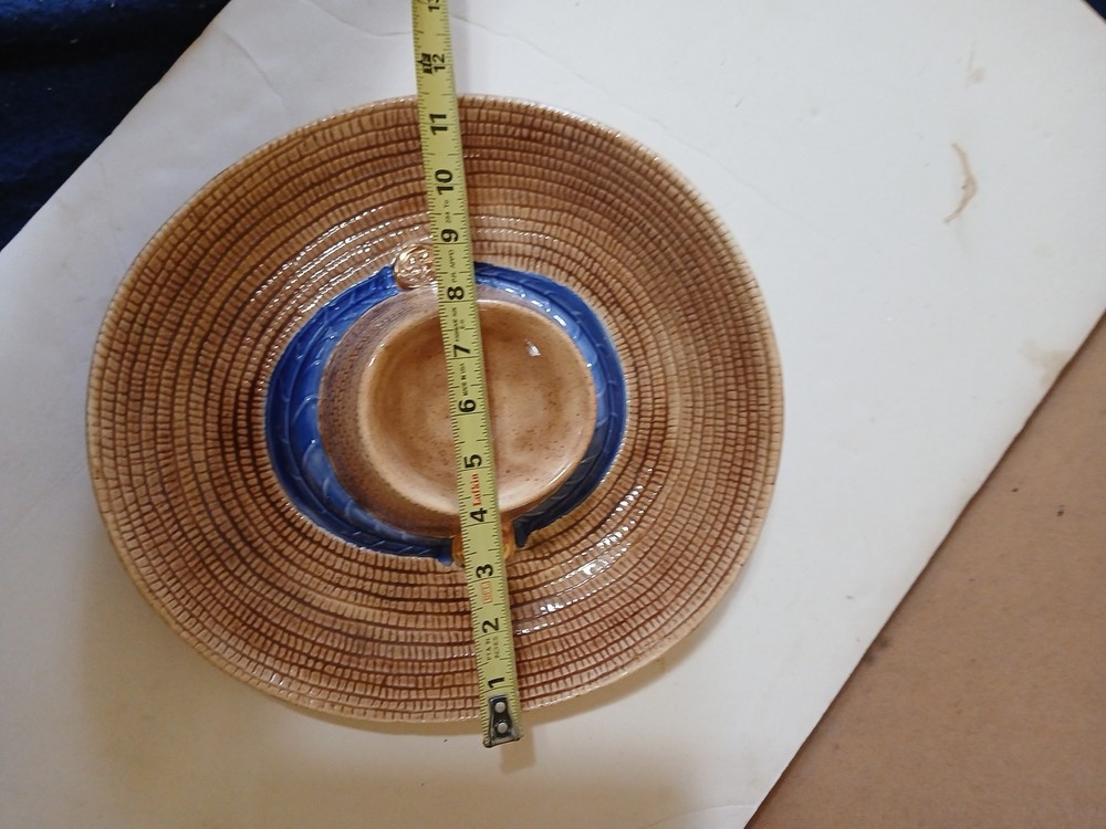Vintage Ceramic Mexican Sombrero Chips 'N Dip Server