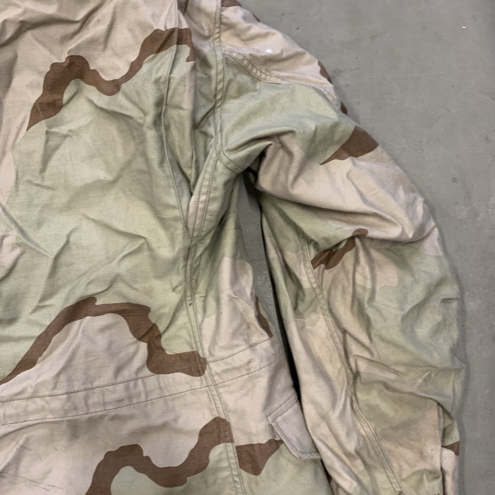 USGI Coat, Cold Weather, Field, Desert Camouflage Pattern, Size Small Long, EUC