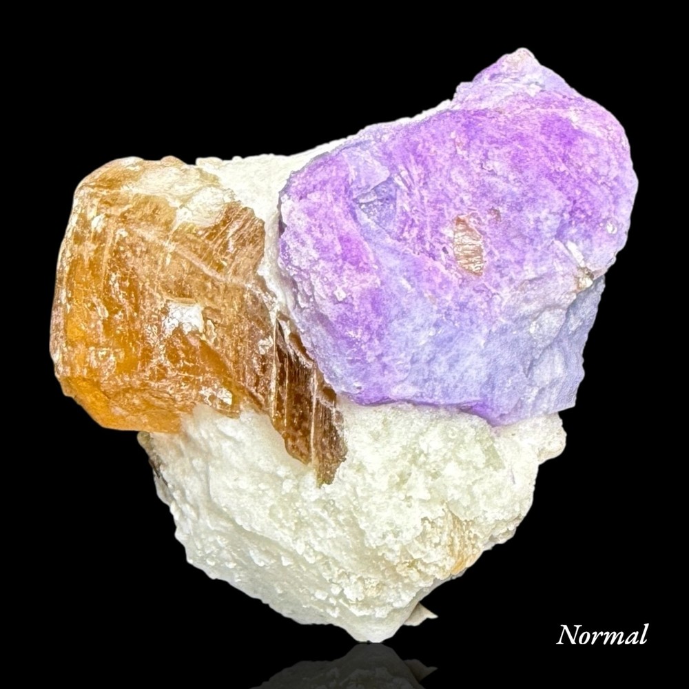212 Gram Fluorescent Phosphorescent Tenebrescent Hackmanite With Phlogopite