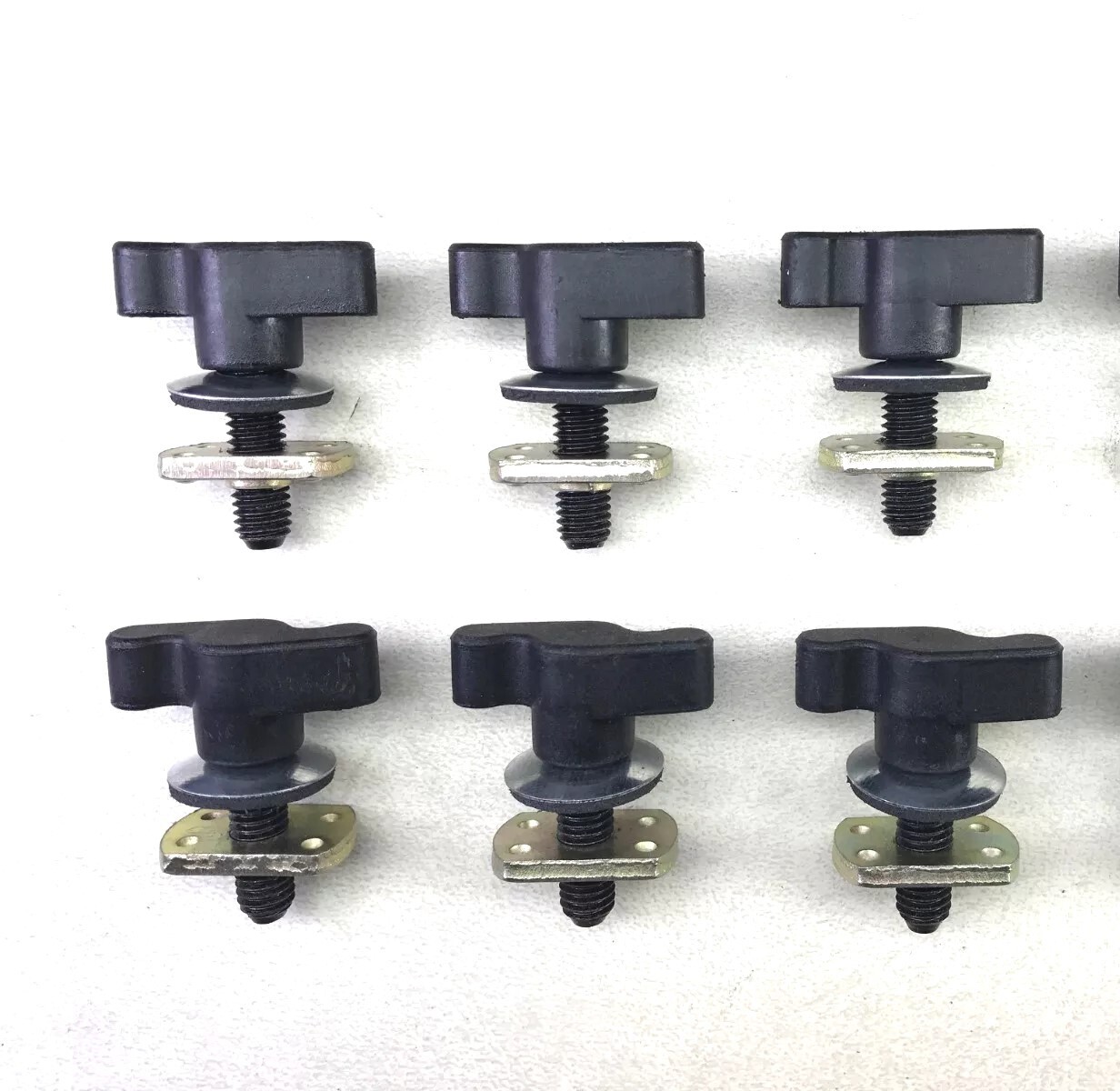 18 pc. Hard Top Thumb Screw Fastener Set Fits all 1997 to 2006 Jeep Wrangler