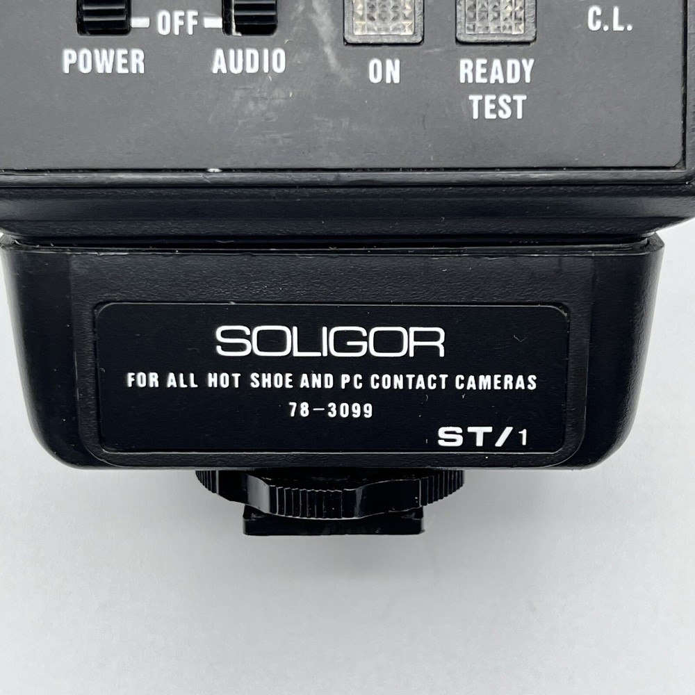 Soligor Shoe Mount Camera Flash - Model 30D - Tested and Works