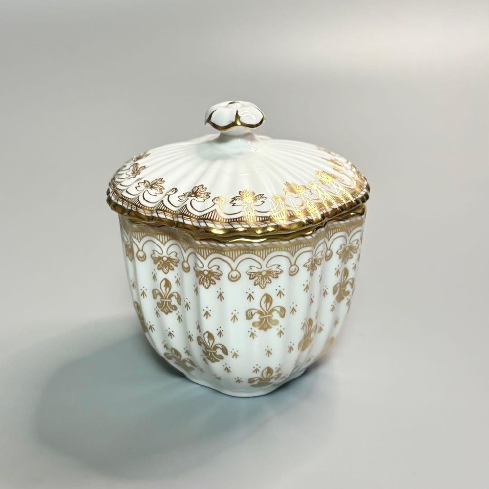 Spode Fleur de Lys Gold Sugar Pot
