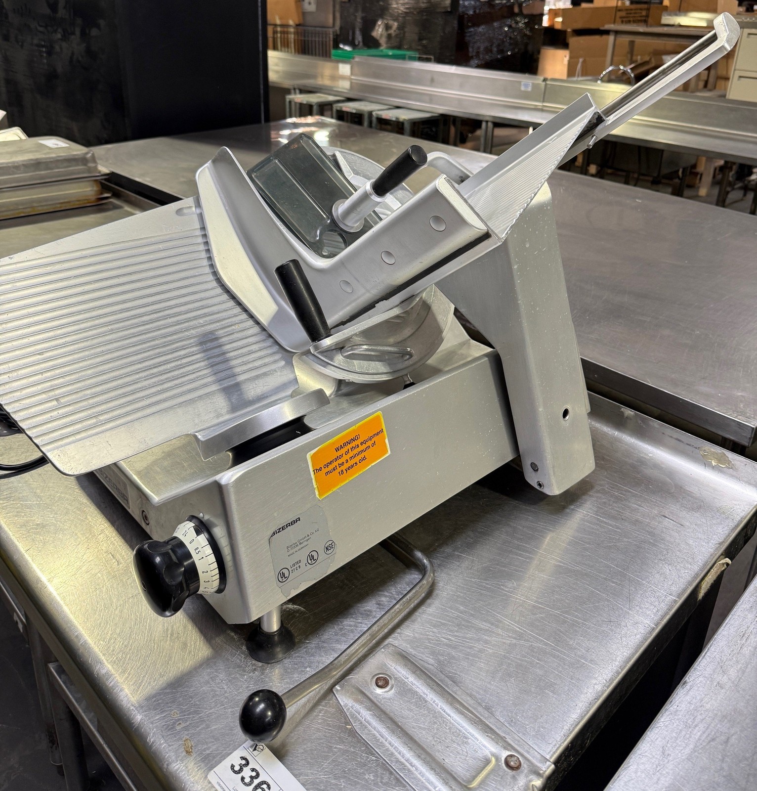 BIZERBA SE12 US MANUAL MEAT CHEESE DELI SLICER