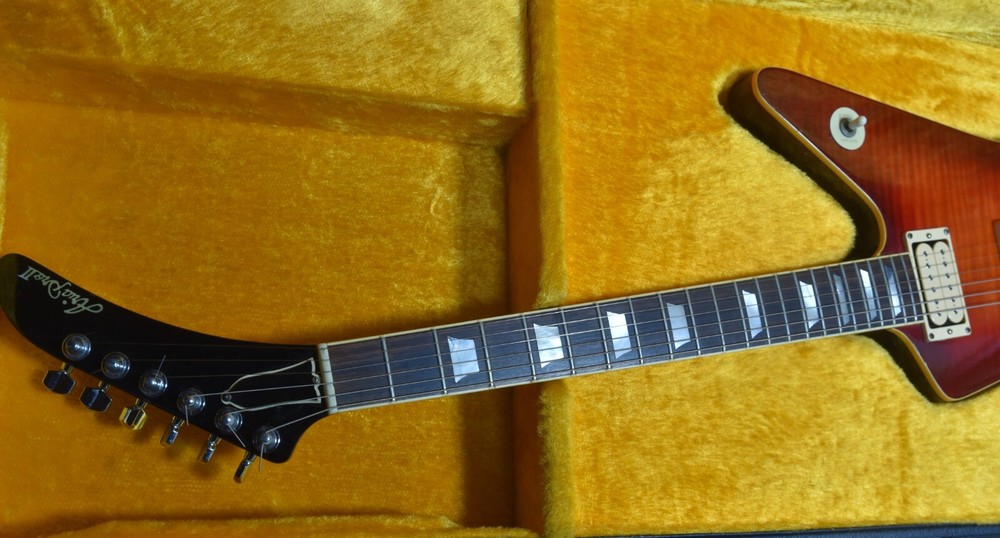 ARIAPROII EX-900 - CHERRY SUNBURST