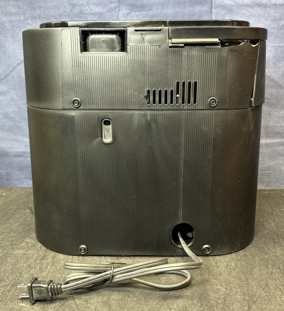 DeLonghi BCO430BM Espresso Machine / READ