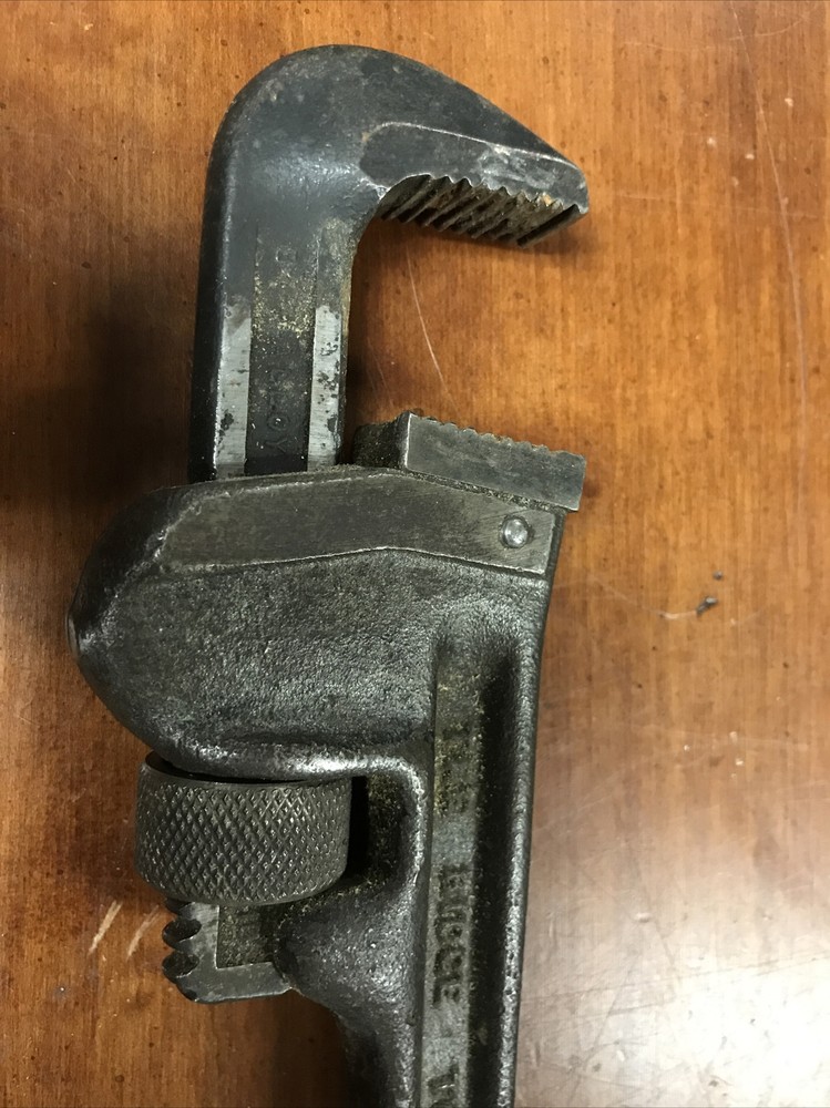 Ridgid Pipe Wrench. USA. 9.5”