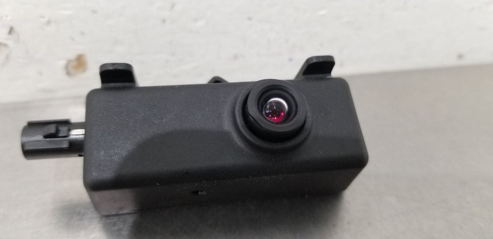 24 DODGE CHARGER GPS MAPPING CAMERA 68612086AE