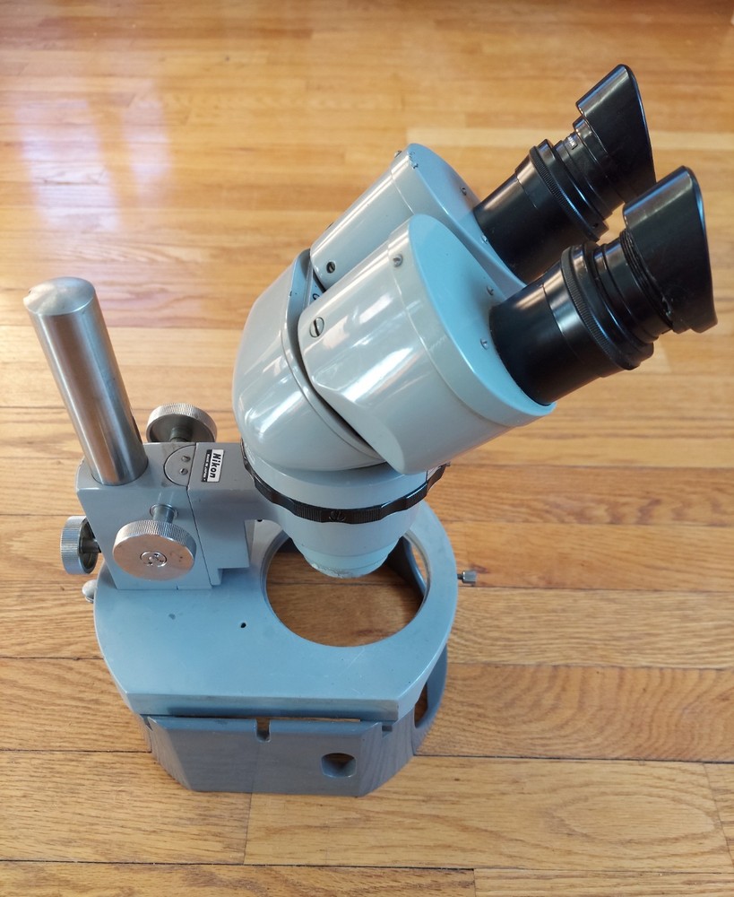 Nikon Toolmakers Measuring Binocular Microscope (Japan) - Industrial Engineering
