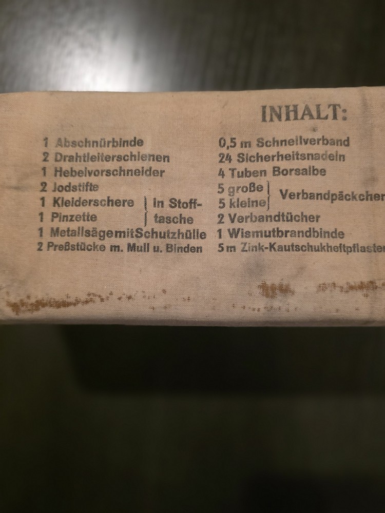 SCARCE LUFTWAFFE BOMBER CREW FIRST AID KIT COMPLETE
