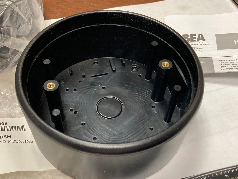 BEA 10BOX45RNDSM, Round Mount Box, Plastic, 4-1/2", New