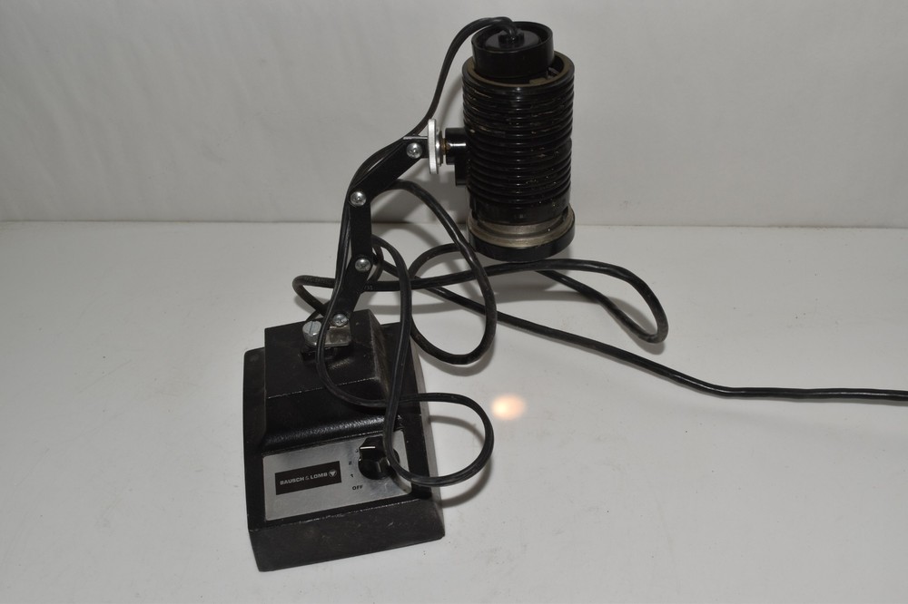^^ BAUSCH & LOMB CAT NO 31-35-28 MICROSCOPE LIGHT ILLUMINATOR (ABL138)