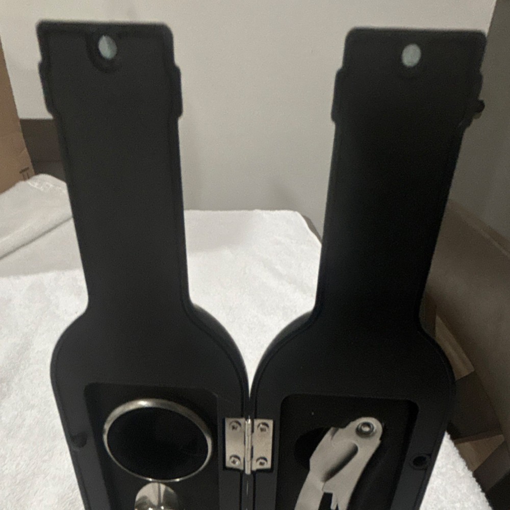 Black Bottle Shaped Bartender Kit..Rooster Pattern with Corkscrew & Wine Pourer