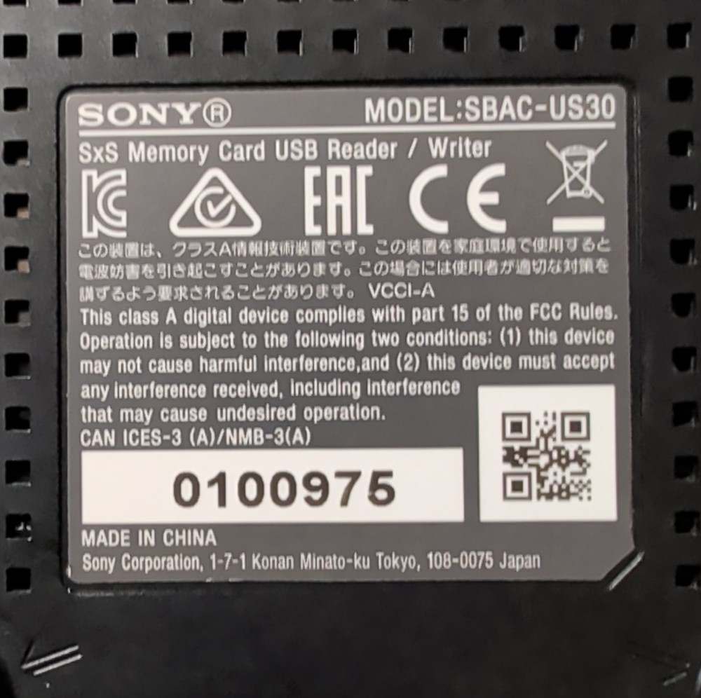 Sony SBAC-US30 SxS Memory Card USB Reader/Writer Card Reader USB Connectivity
