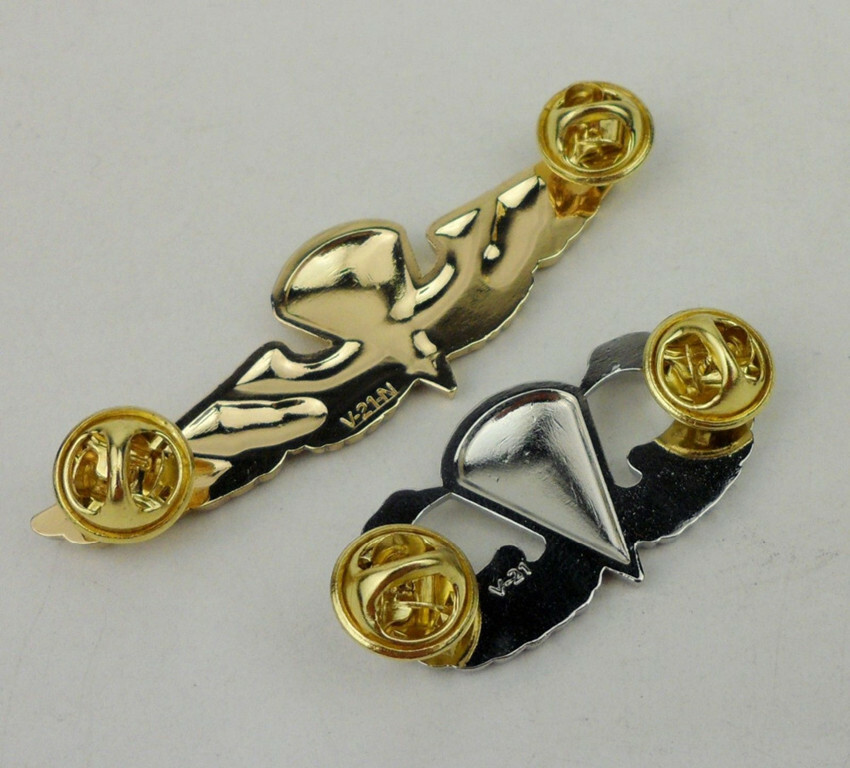 TWO DEGREES US NAVY PARACHUTIST BADGE US BASIC PARACHUTIST BADGE