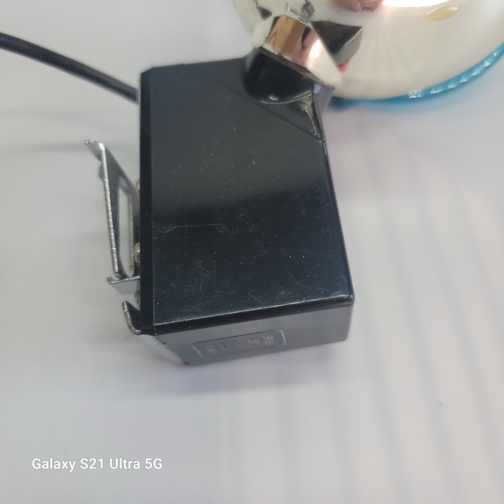 Polaroid Flash Bulb Unit Model 268 Land Camera Flash - Not Tested