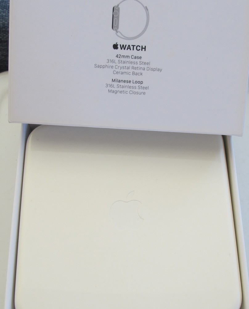 APPLE WATCH Hard Case + BOX - Empty