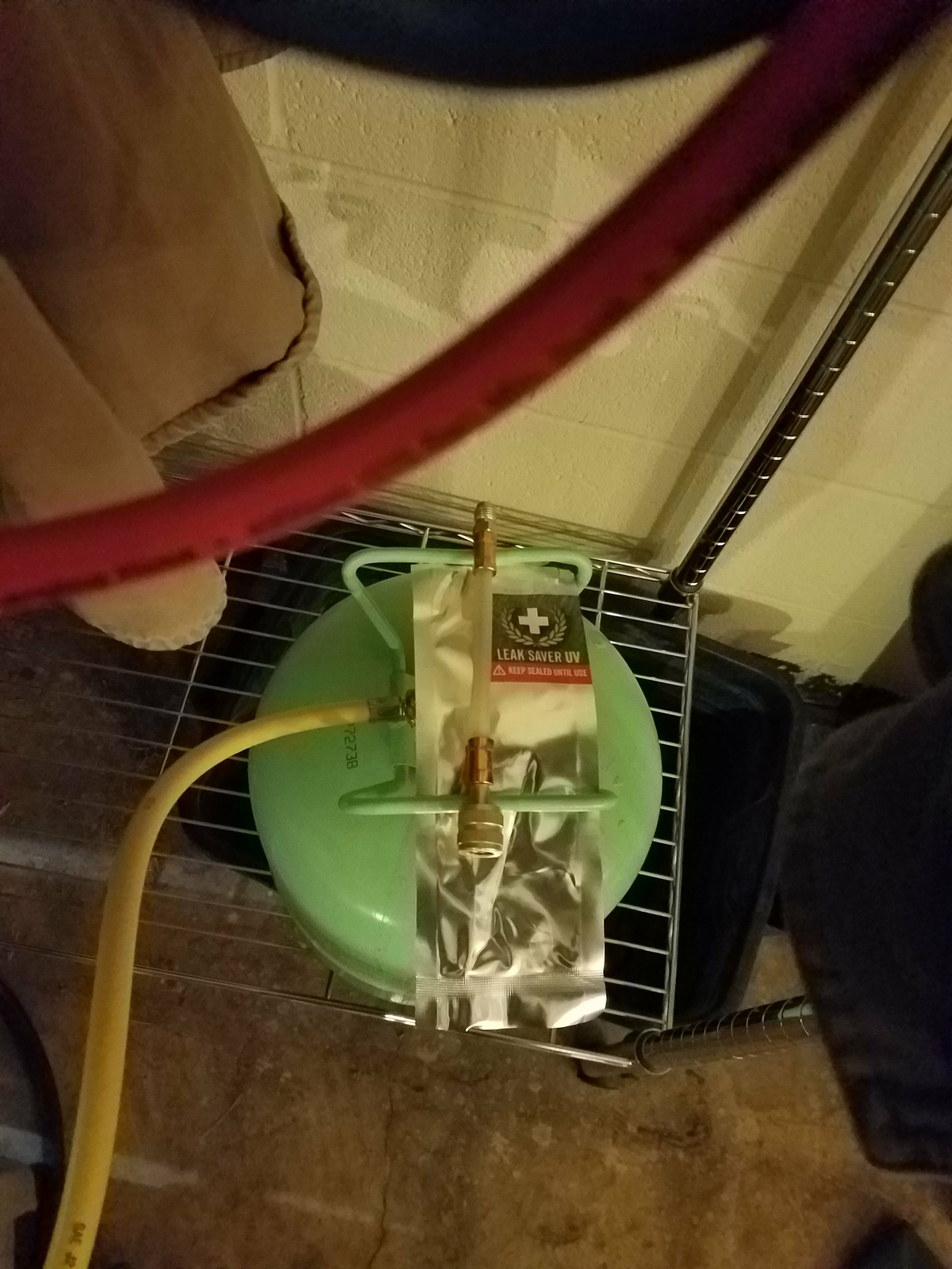 Leak Saver Direct Inject UV Leak Sealer Up to 5T Seal Fast and Easy