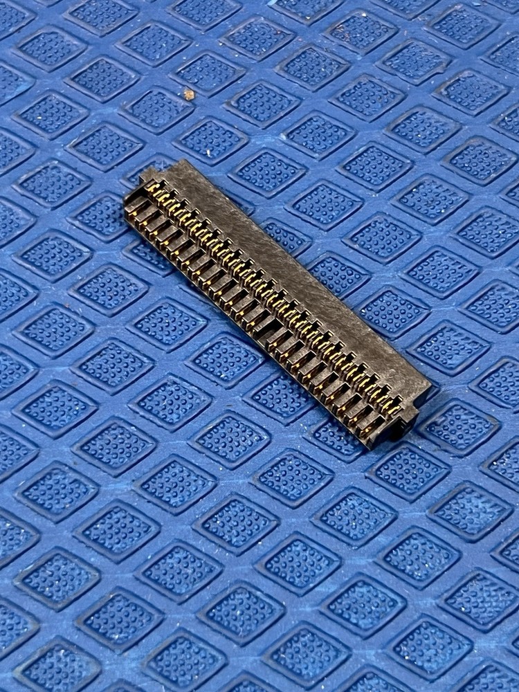 HP/Compaq DV1000 M2000 V2000 IDE HARD DRIVE CONNECTOR