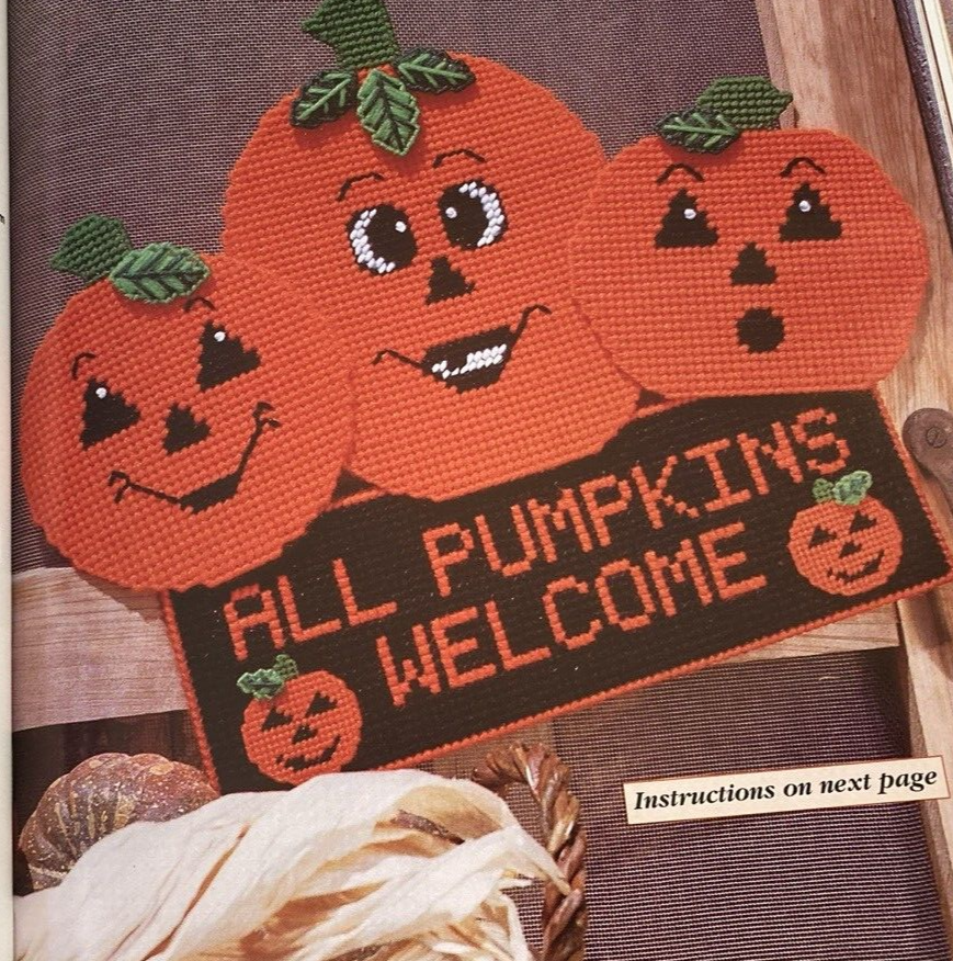 Vtg Rare Heartwarming Plastic Canvas pattern book 1996