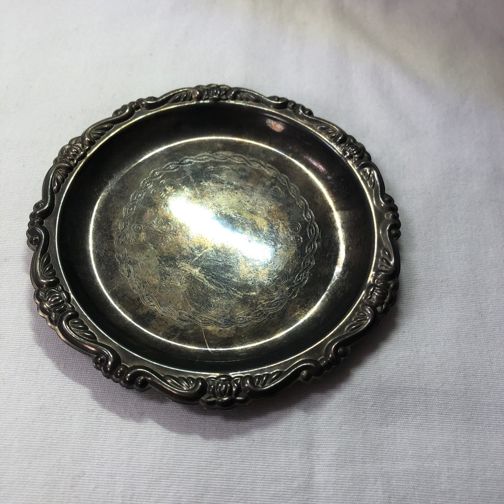 Vintage Silver Plated Trinket Dish Nut Candy Dish 4.25" Diameter Decorative Etch