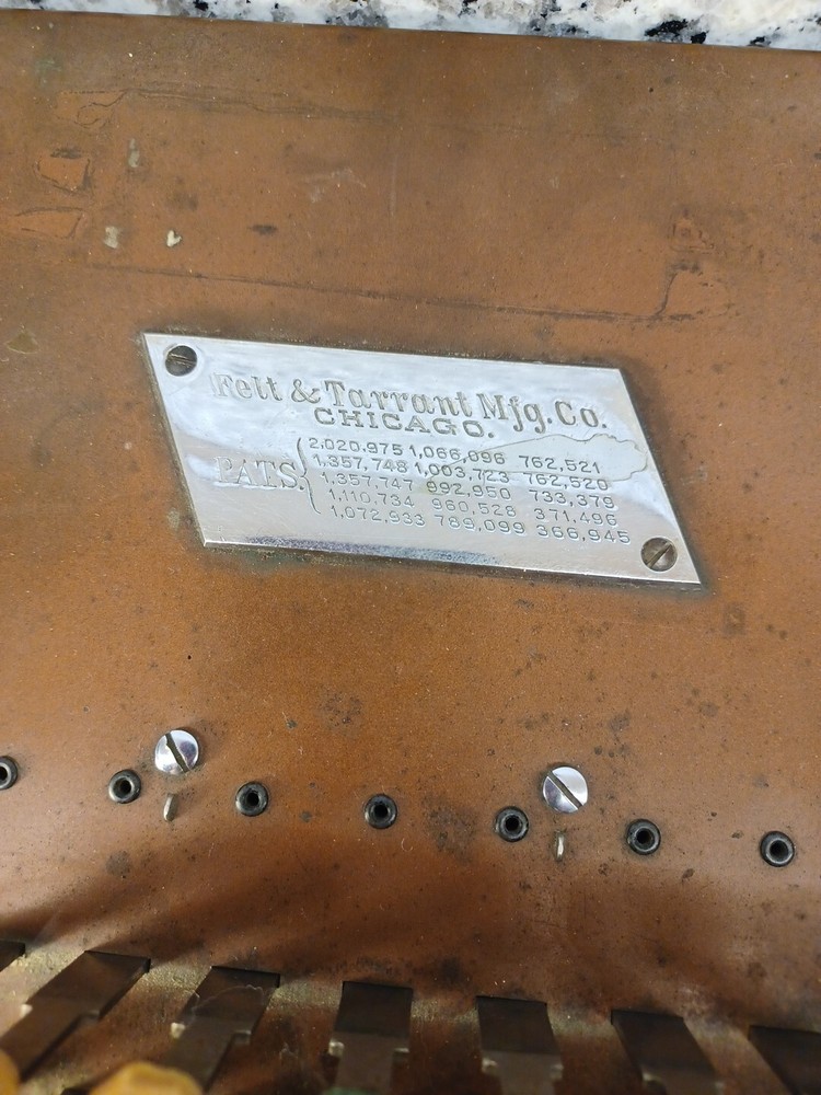 Antique Vtg Felt & Tarrant Comptometer Adding Maching 1920's Amazing Condition