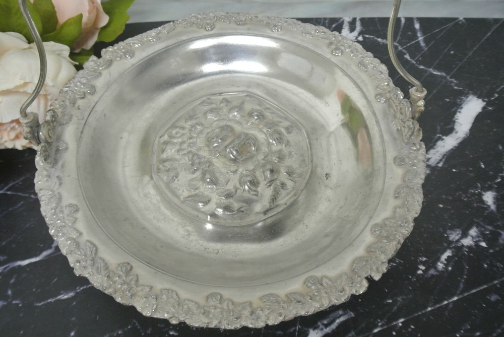 Vintage Aurora Warranted Established 1869 Brides Basket